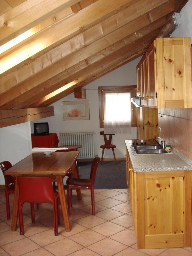 Casa Stefano E Lucia Aparthotel Bormio Phòng bức ảnh